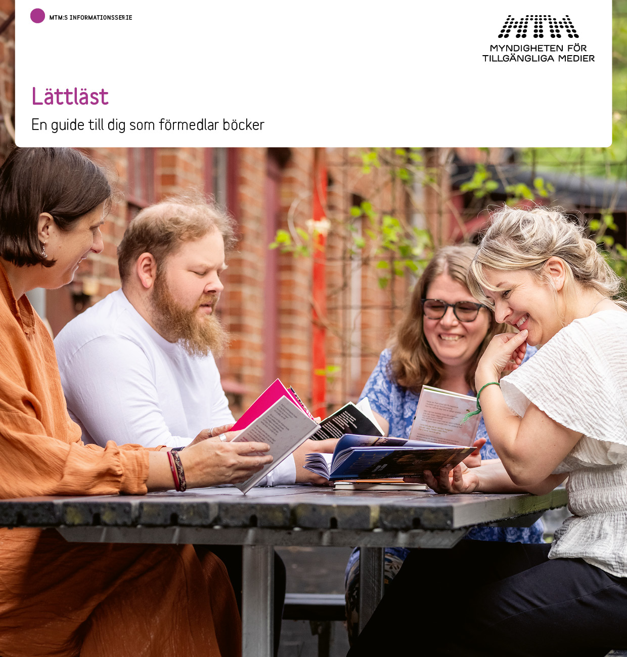 Omslaget på broschyren Lättläst - en guide till dg som förmedlar böcker.