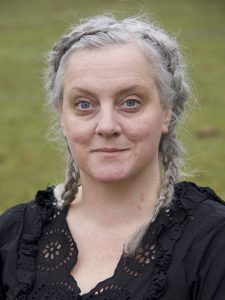 En porträttbild på Linda Stjernholm.